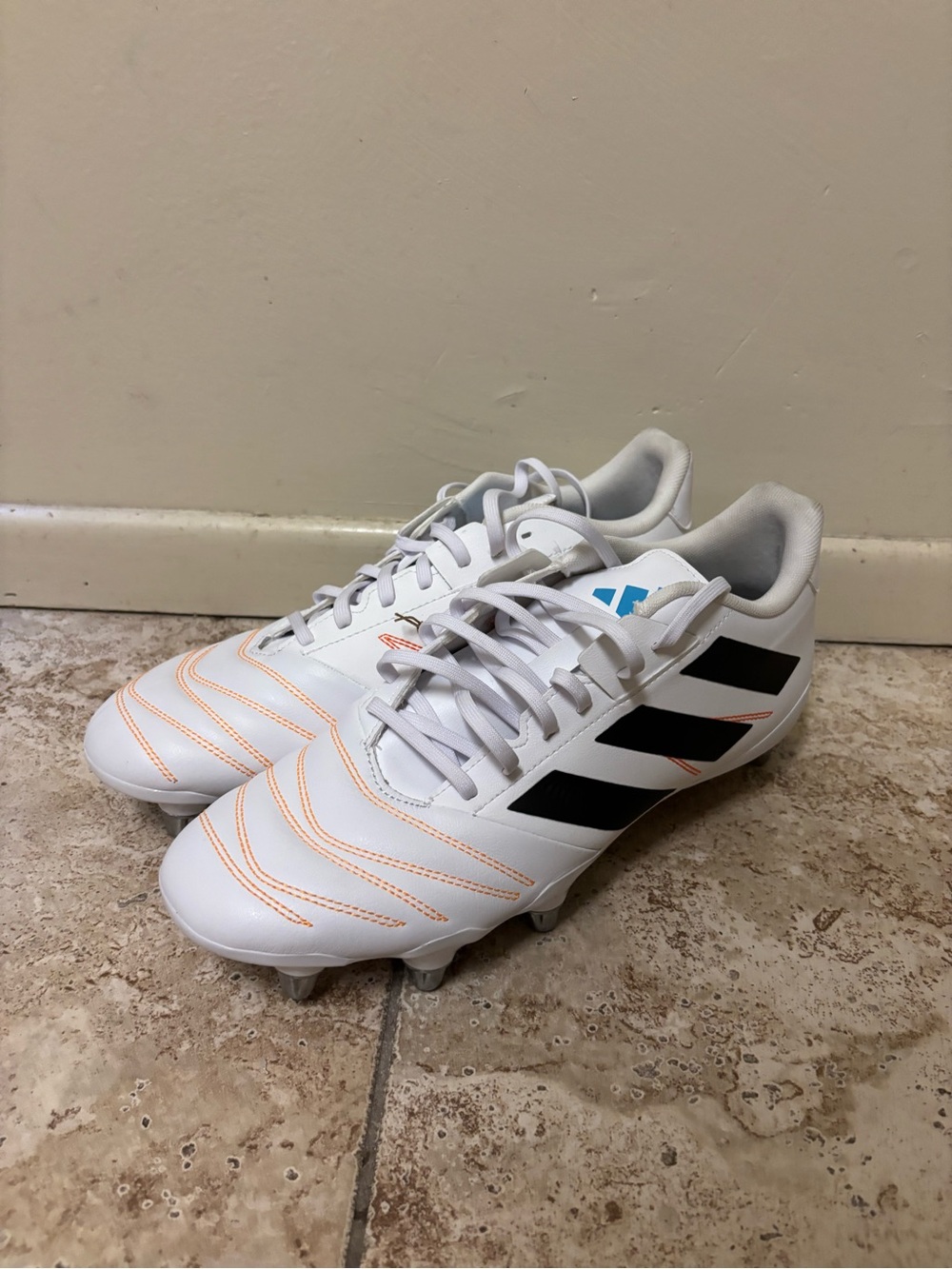 Adidas Kakari Elite SG Mens Soft Ground Rugby Cleats + Plastic White Size 11.5